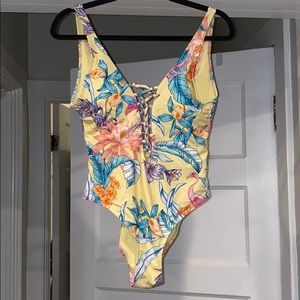 TiniKini✨Tropical Pastel Flamingo One Piece | Med.